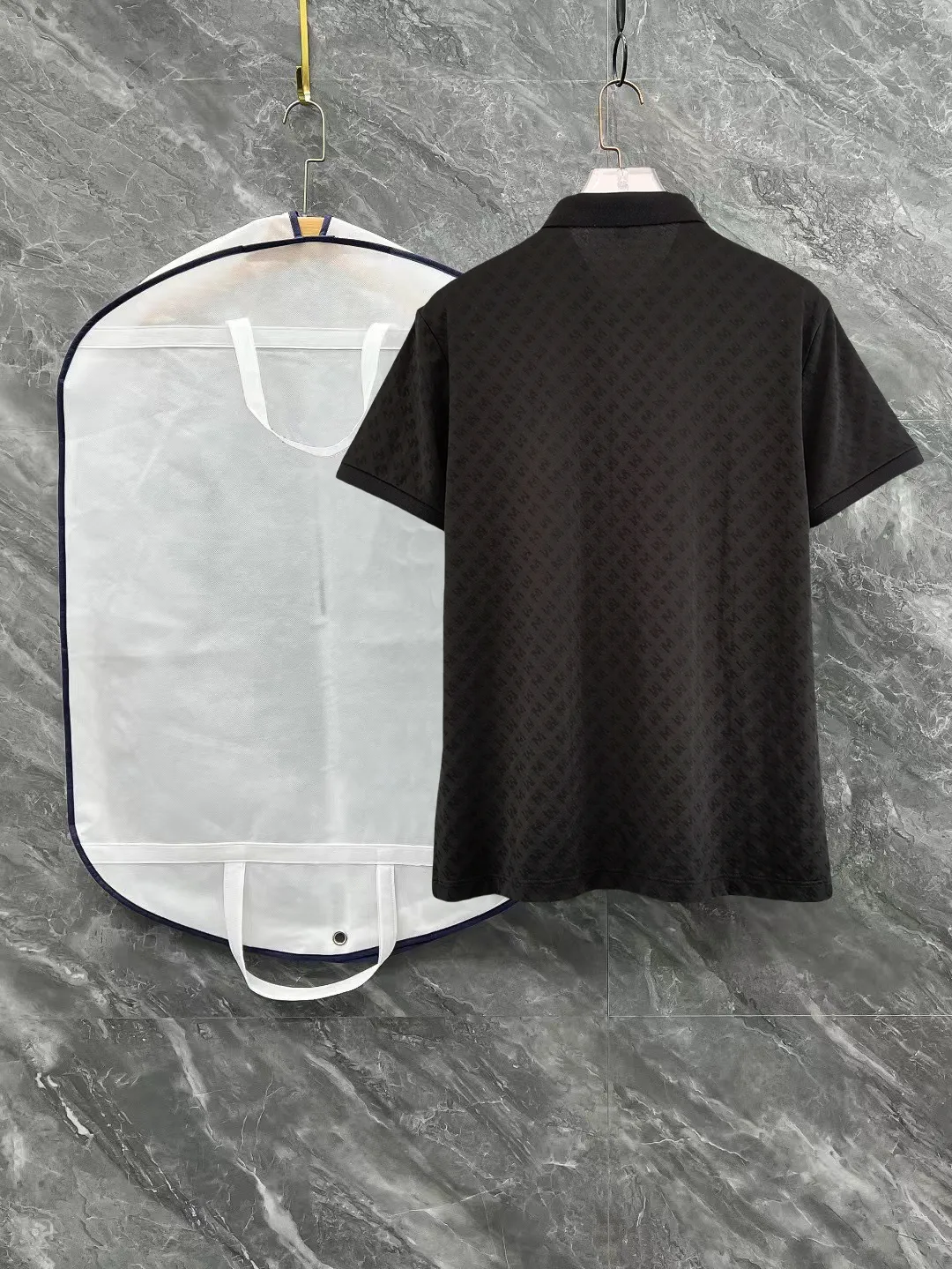 Premium Quality Moncler ➕ ， ， ！ 。 ， LOGO ， YB ！ ！ Same Style ：Black White Size：M L XL XXL XXXL
